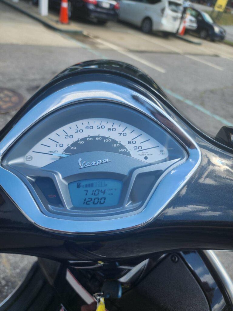 Vespa speedometer