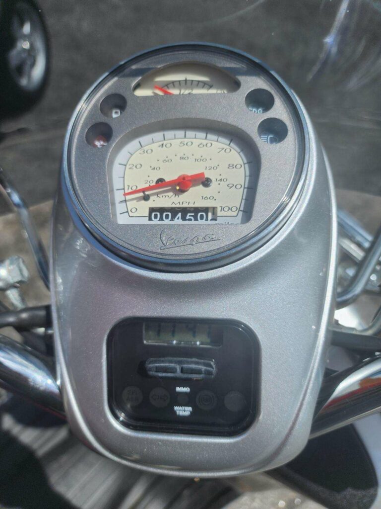 Vespa speedometer